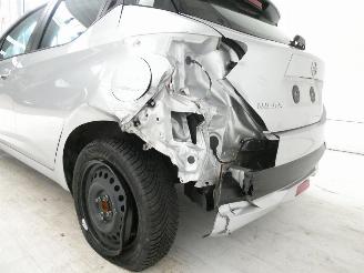 Nissan Micra 1.0IG-T ACENT picture 6