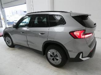 BMW iX1 E-DRIVE 2.0 picture 8