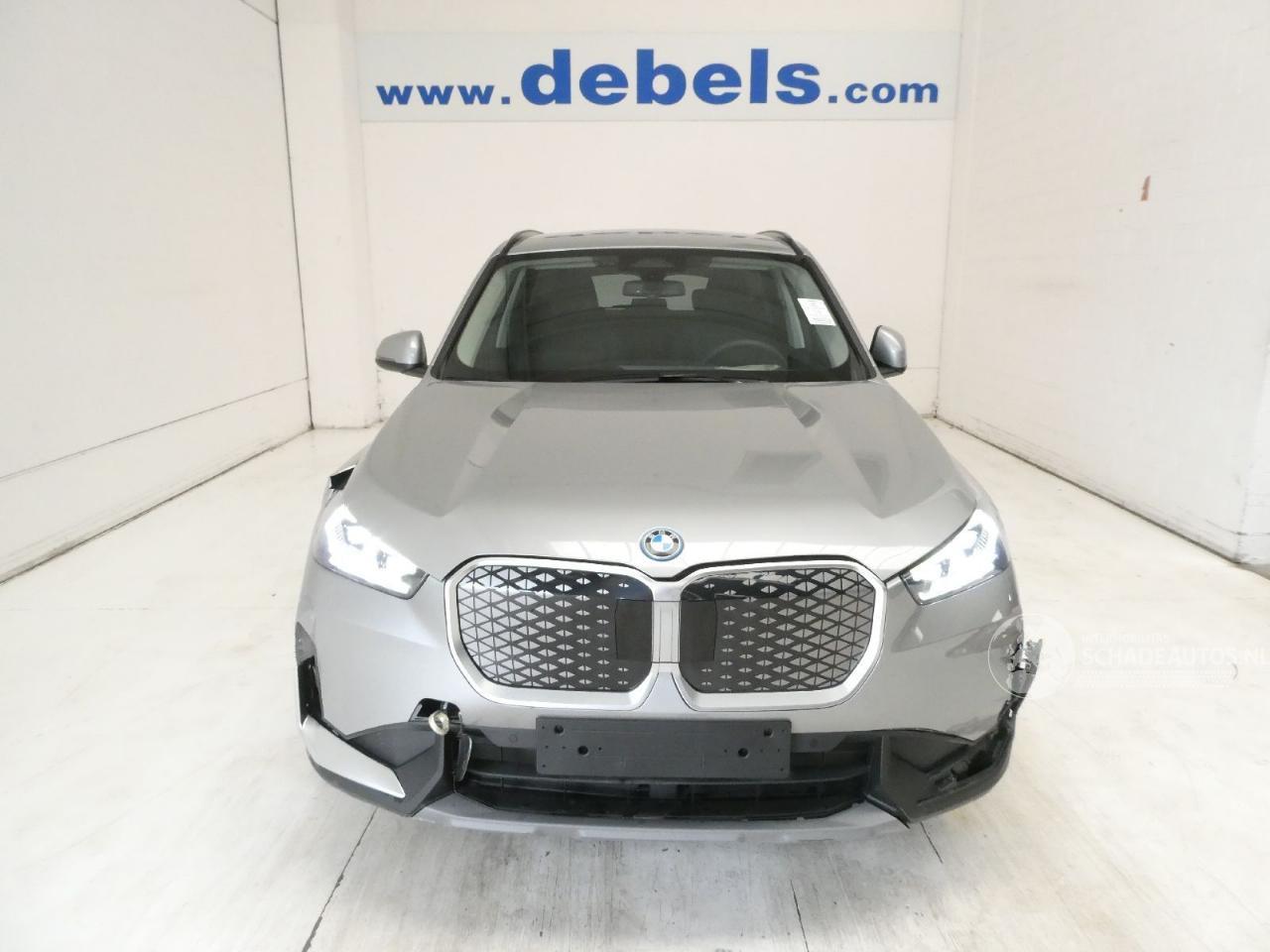 BMW iX1 E-DRIVE 2.0