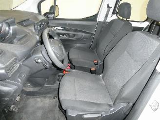 Peugeot Rifter 1.5D ACCESS picture 19