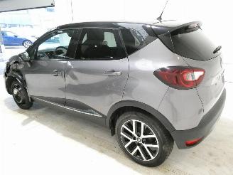 Renault Captur RED EDITION picture 9