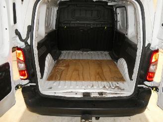 Peugeot Partner 1.5D  PREMIUM picture 18