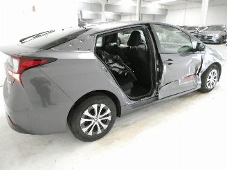 Toyota Prius LOUNGE picture 6