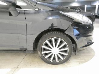 Ford Fiesta TREND picture 14