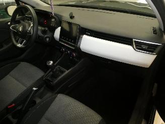 Renault Clio V LIMITED picture 18