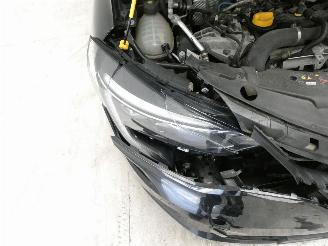 Renault Clio V LIMITED picture 16