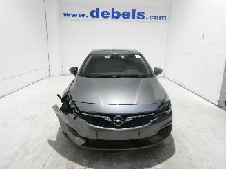 Schadeauto Opel Astra 1.5 D 2021/10