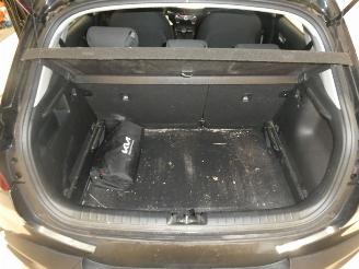 Kia Stonic  picture 25