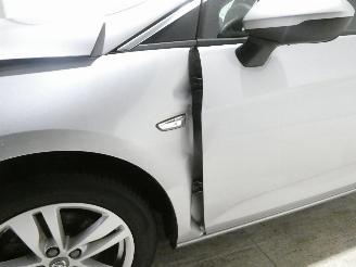 Opel Astra 1.6D INNOVATION picture 6