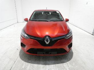Renault Clio E-TECH HYBRID picture 2