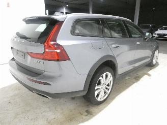 Volvo V-60 CROSS COUNTRY CO picture 12
