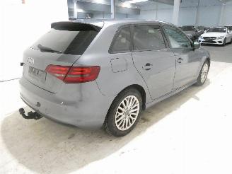 Audi A3 1.6 ATTRACTION SPORT picture 14
