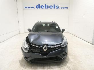 krockskadad bil auto Renault Clio IV GRANDTOUR CO 2020/6
