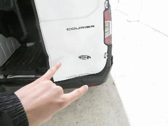 Ford Transit COURIER TREN picture 12