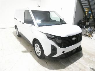 Ford Transit COURIER TREN picture 19