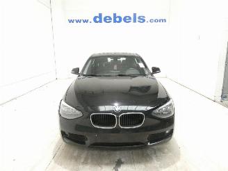 krockskadad bil auto BMW 1-serie 1.6D   D 2015/2