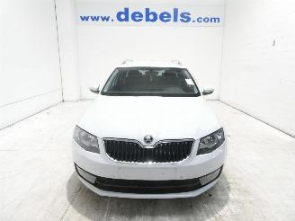 skadebil auto Skoda Octavia AMBITION 2017/2