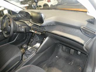 Peugeot 208 II ACTIVE PACK picture 11