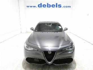 krockskadad bil auto Alfa Romeo Giulia 2.2D  SUPER 2019/1