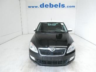 krockskadad bil auto Skoda Fabia 1.2 II AMBITION 2015/4