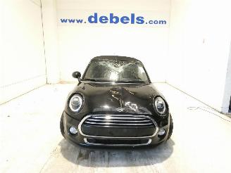 krockskadad bil auto Mini Cooper COOPER CABRIO 2019/7
