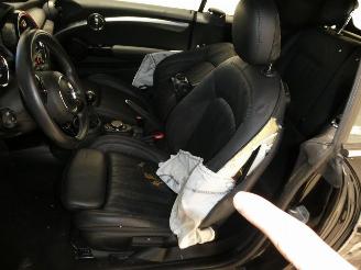 Mini Cooper COOPER CABRIO picture 21