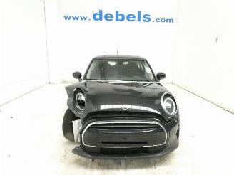 krockskadad bil auto Mini One FACELIFT 2022/5