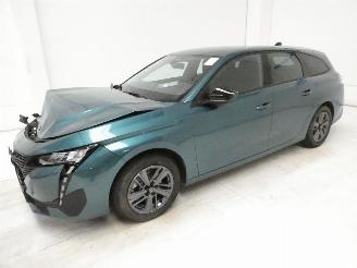 Peugeot 308 III ACTIVE PACK picture 3