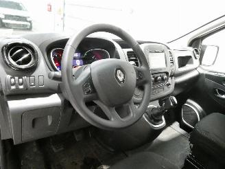 Renault Trafic 2.0D III GRAND CON picture 13
