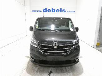 krockskadad bil auto Renault Trafic 2.0D III GRAND CON 2020/12
