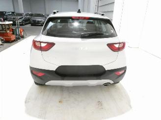 Kia Stonic  picture 8