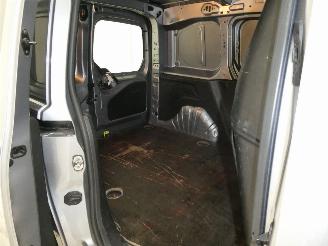 Peugeot  1.5D PARTNER PREMIUM picture 26