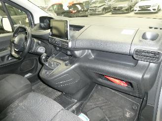 Peugeot  1.5D PARTNER PREMIUM picture 20