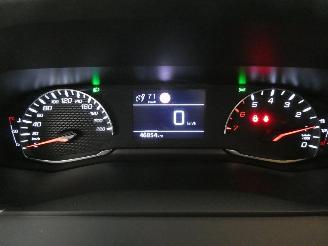 Peugeot 208 II ACTIVE picture 11