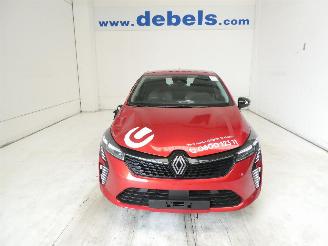 krockskadad bil auto Renault Clio 1.6 E-TECH HYBRYD 2023/12
