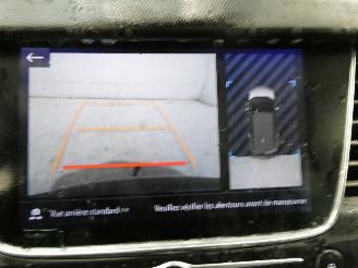 Opel Crossland X INNOVATION picture 21