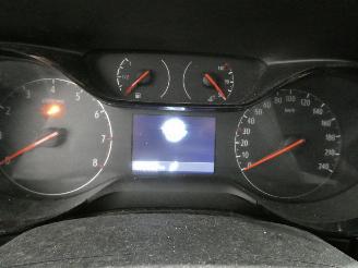 Opel Corsa 1.2 EDITION picture 13