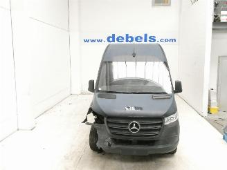 skadebil bedrijf Mercedes Sprinter 2.0 D 2021/9