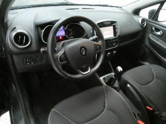 Renault Clio LIMITED picture 15