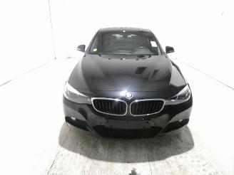 BMW 3-serie 2.0D D picture 2