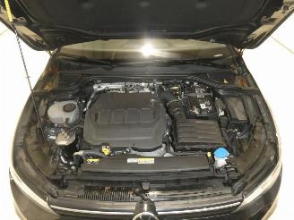 Volkswagen Golf 2.2D LIFE picture 24