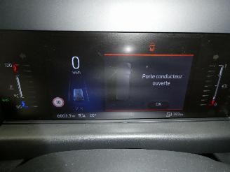 Ford Transit 2.0 D picture 14