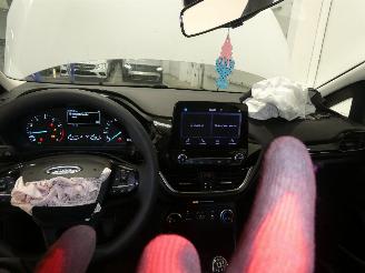 Ford Fiesta TREND picture 20