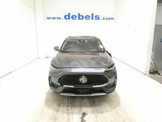 damaged passenger cars MG HS E 2024/6