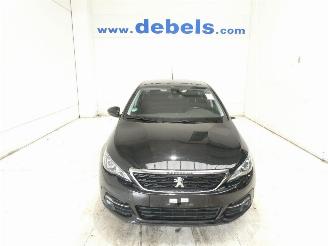 damaged passenger cars Peugeot 308 1.5D II SW ACTIVE 2021/3
