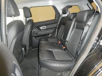 Land Rover Discovery Sport 2.0D SPORT picture 19