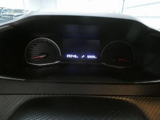 Peugeot 208 II LIKE picture 16