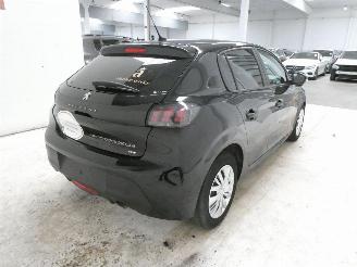 Peugeot 208 II LIKE picture 6