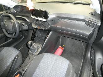 Peugeot 208 II LIKE picture 15