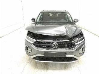 Volkswagen T-Roc LIFE picture 2